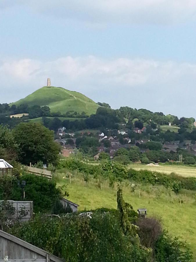 Healing Waters Sanctuary For Exclusive Private Hire And Self Catering Board, Vegetarian, Alcohol & Wifi Free Retreat In Glastonbury Bed and Breakfast Esterno foto